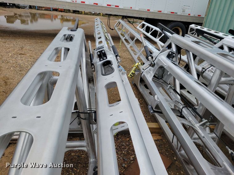 image for item NV9862 Millinium Booms spray boom assembly 