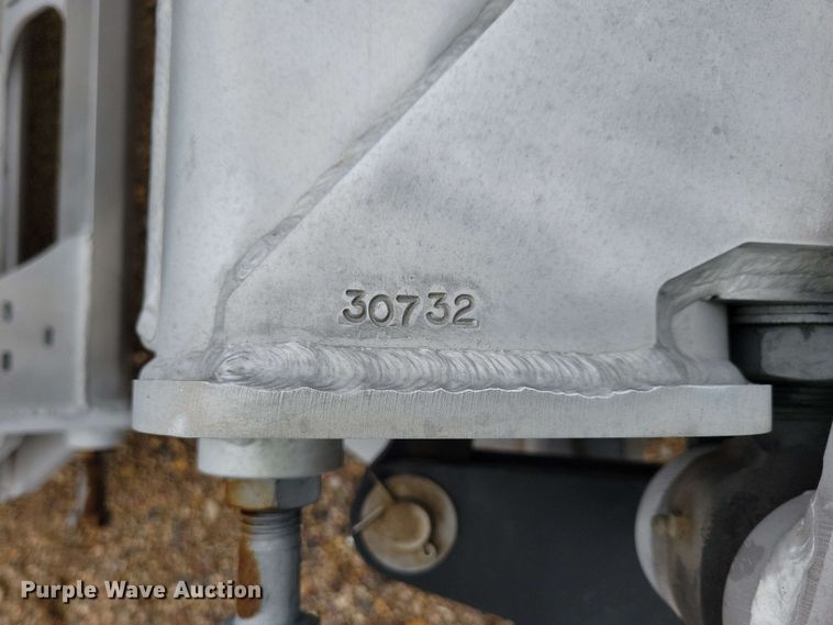 image for item NV9862 Millinium Booms spray boom assembly 