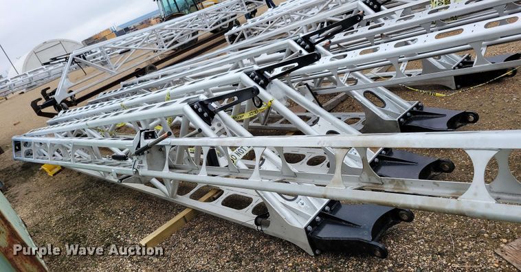 image for item NV9863 Millinium Booms spray boom assembly