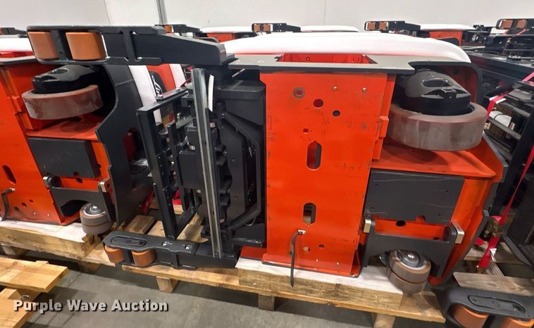 image for item DX5462 2023 Linde R17SX reach truck