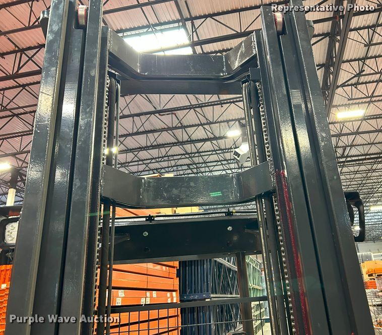 image for item DX5463 2023 Linde R17SX reach truck