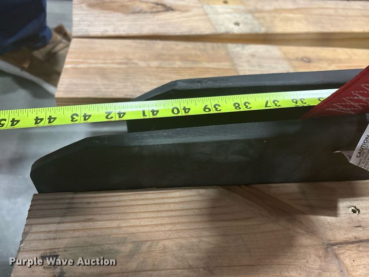 image for item DX5464 2023 Linde R17SX reach truck