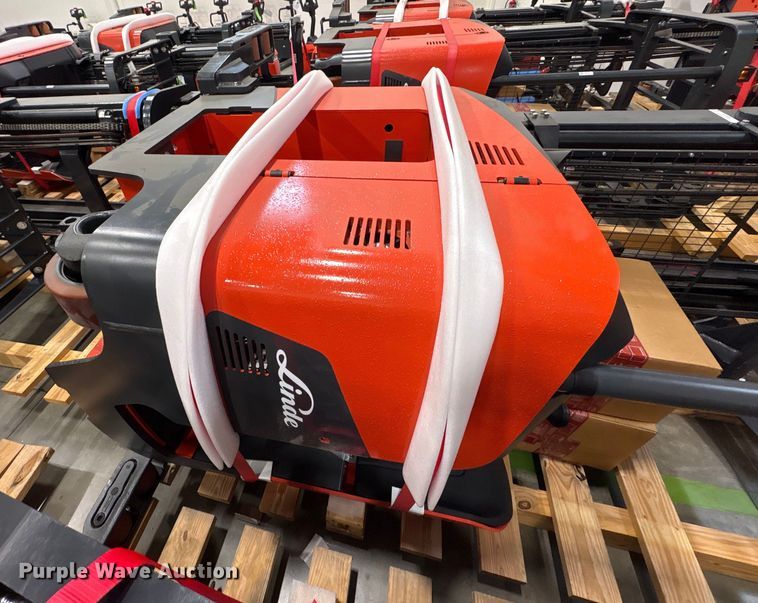 image for item DX5466 2023 Linde R17SX reach truck