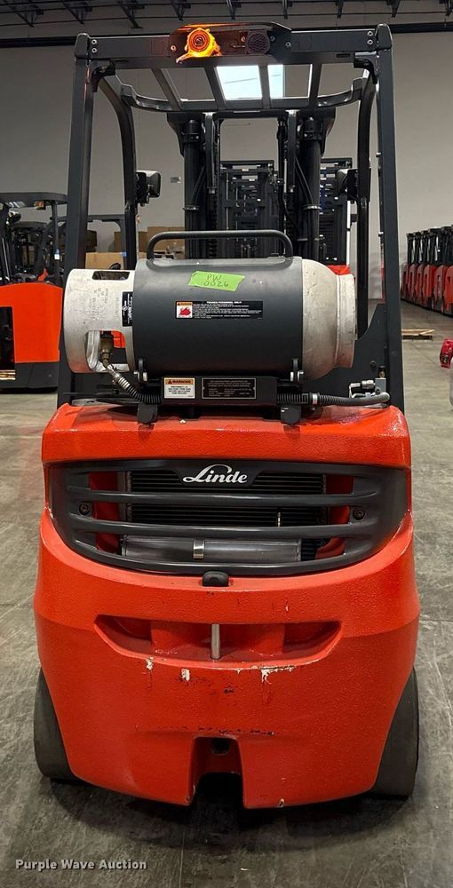 image for item DY0544 2023 Linde HT27CT forklift