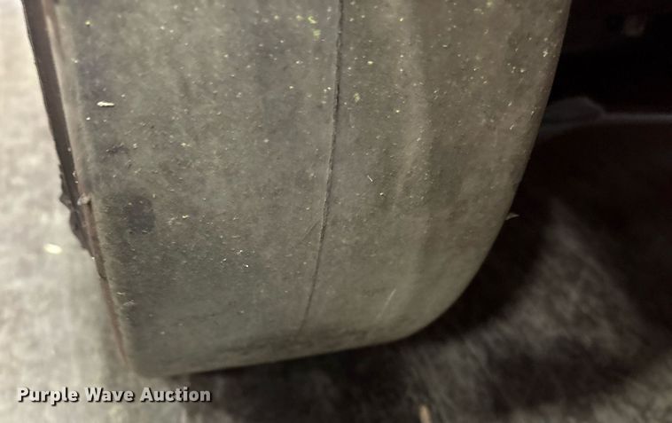 image for item DY0544 2023 Linde HT27CT forklift