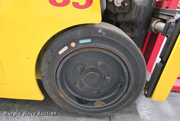 image for item EC1021 2023 Hyster E35HSD3-18 forklift