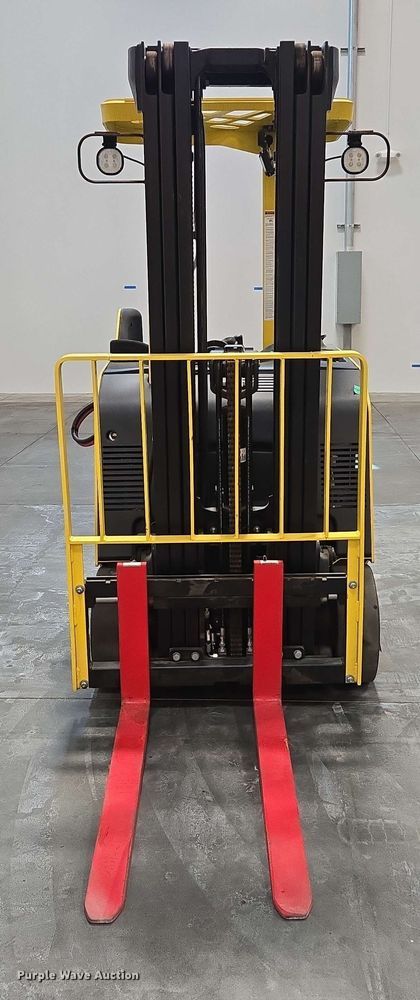 image for item EC1022 2023 Hyster E35HSD3-18 forklift