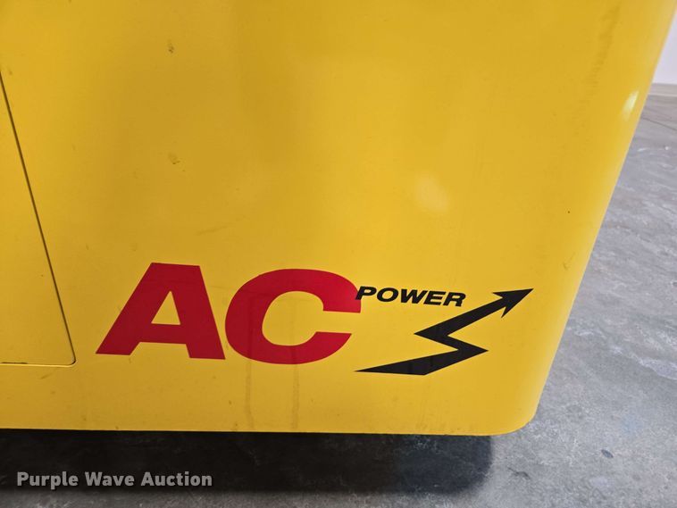 image for item EC1022 2023 Hyster E35HSD3-18 forklift