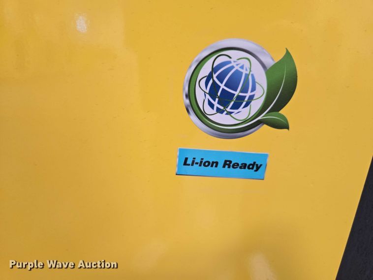 image for item EC1022 2023 Hyster E35HSD3-18 forklift