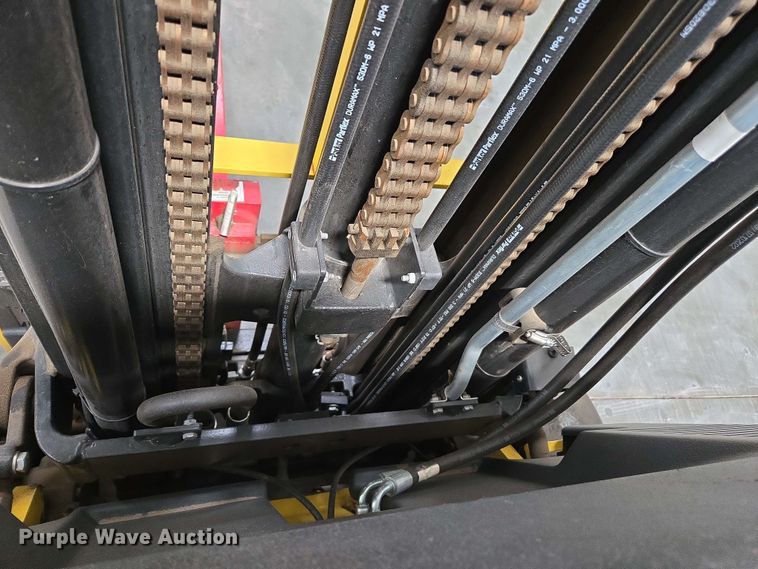 image for item EC1022 2023 Hyster E35HSD3-18 forklift