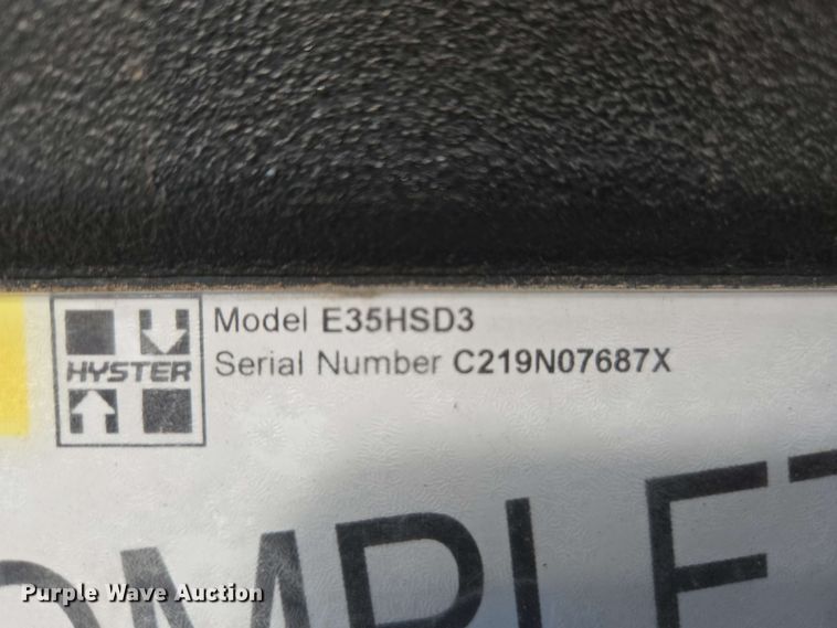 image for item EC1022 2023 Hyster E35HSD3-18 forklift