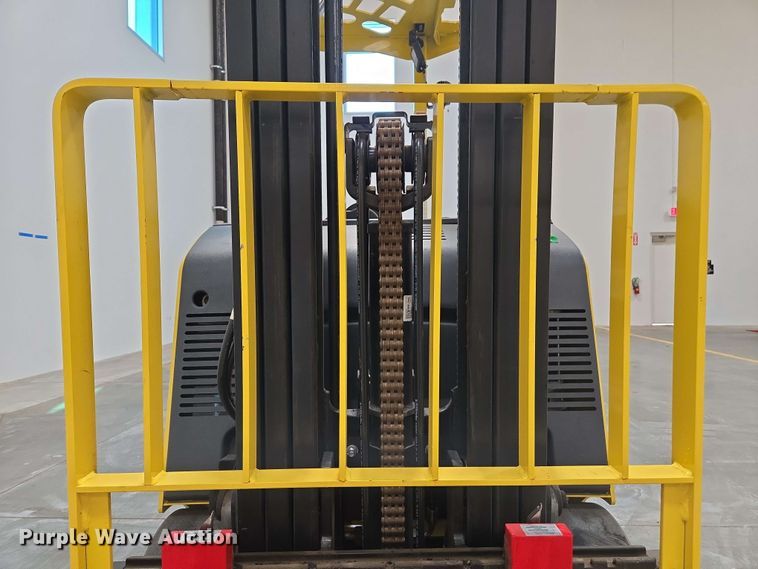 image for item EC1024 2023 Hyster E35HSD3-18 forklift