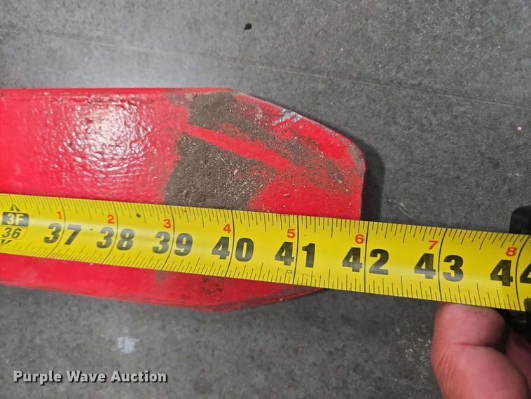 image for item EC1024 2023 Hyster E35HSD3-18 forklift