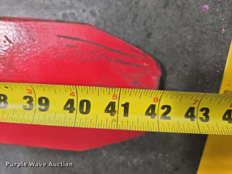 image for item EC1025 2023 Hyster E35HSD3-18 forklift