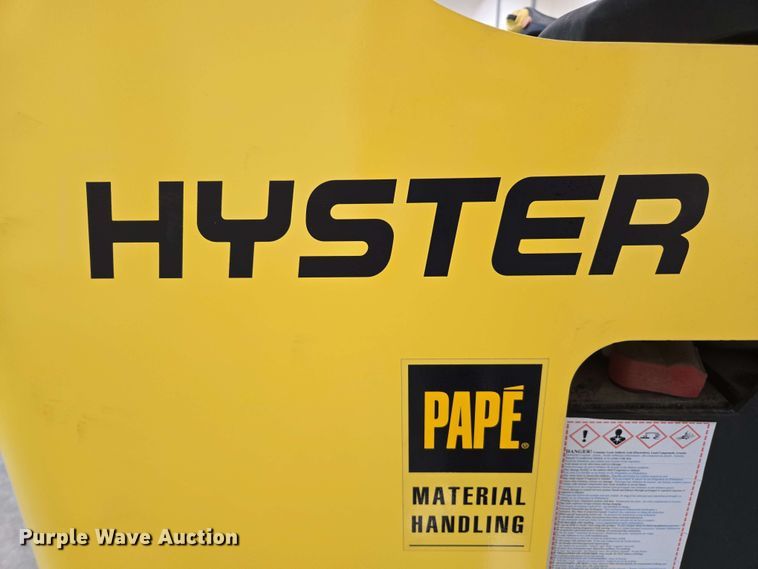 image for item EC1025 2023 Hyster E35HSD3-18 forklift
