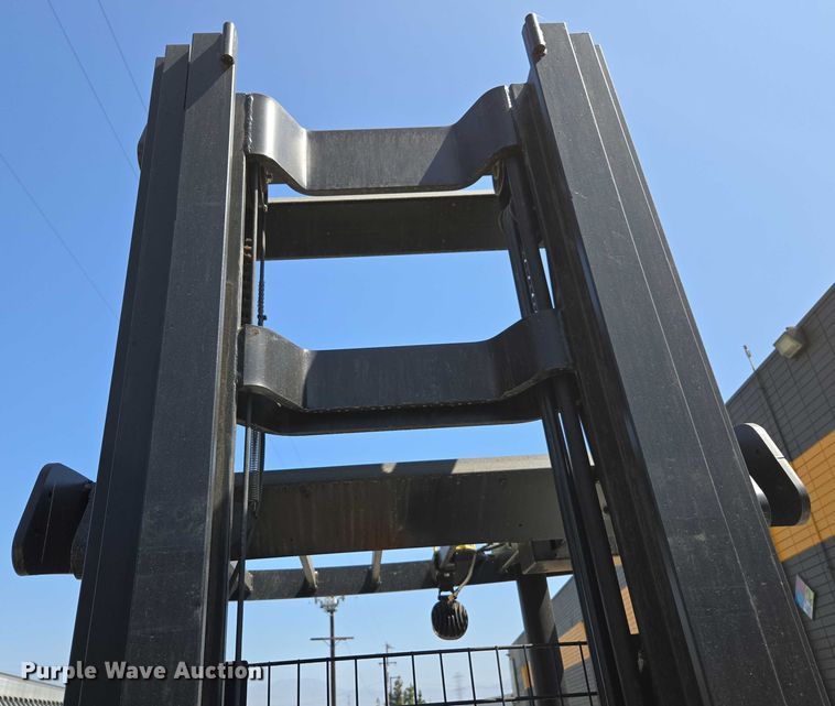 image for item EC1052 2023 Hyster N35ZR3-16.25 reach truck