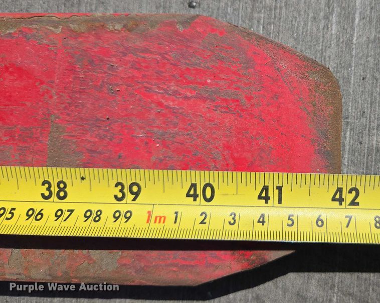 image for item EC1052 2023 Hyster N35ZR3-16.25 reach truck