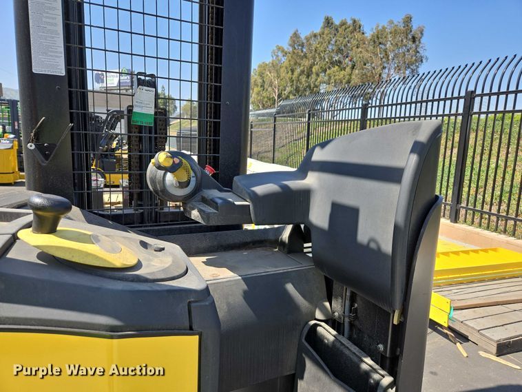 image for item EC1052 2023 Hyster N35ZR3-16.25 reach truck