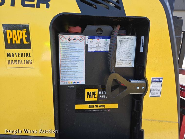 image for item EC1052 2023 Hyster N35ZR3-16.25 reach truck