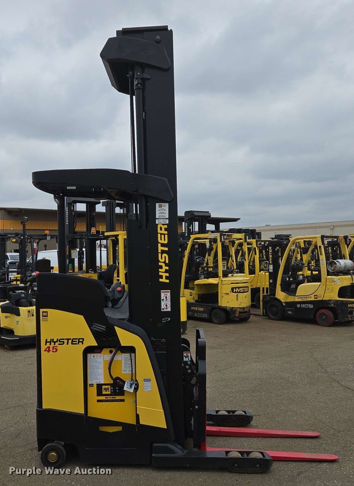 image for item EL6029 2023 Hyster N45ZR3-16.25 reach truck