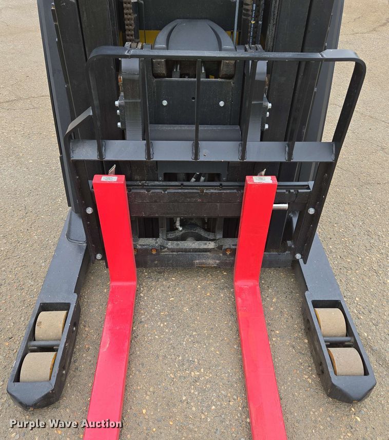 image for item EL6029 2023 Hyster N45ZR3-16.25 reach truck