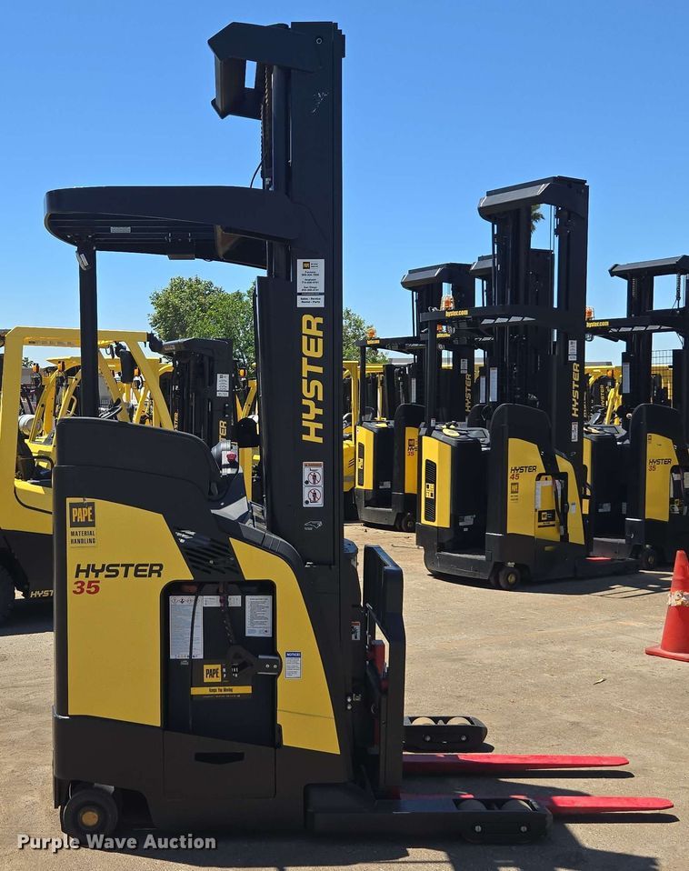 image for item EL6030 2023 Hyster N35ZR3-16.25 reach truck