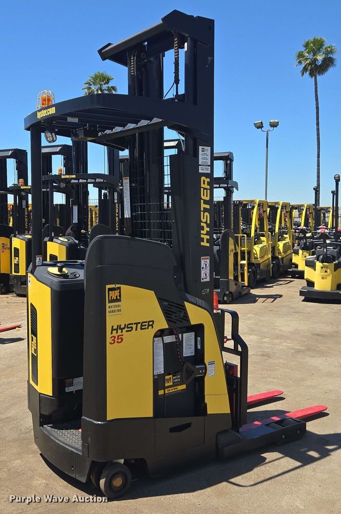 image for item EL6030 2023 Hyster N35ZR3-16.25 reach truck
