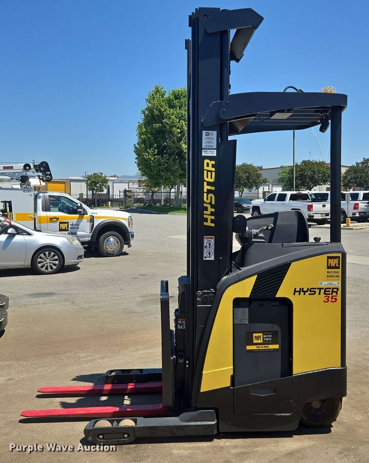 image for item EL6030 2023 Hyster N35ZR3-16.25 reach truck