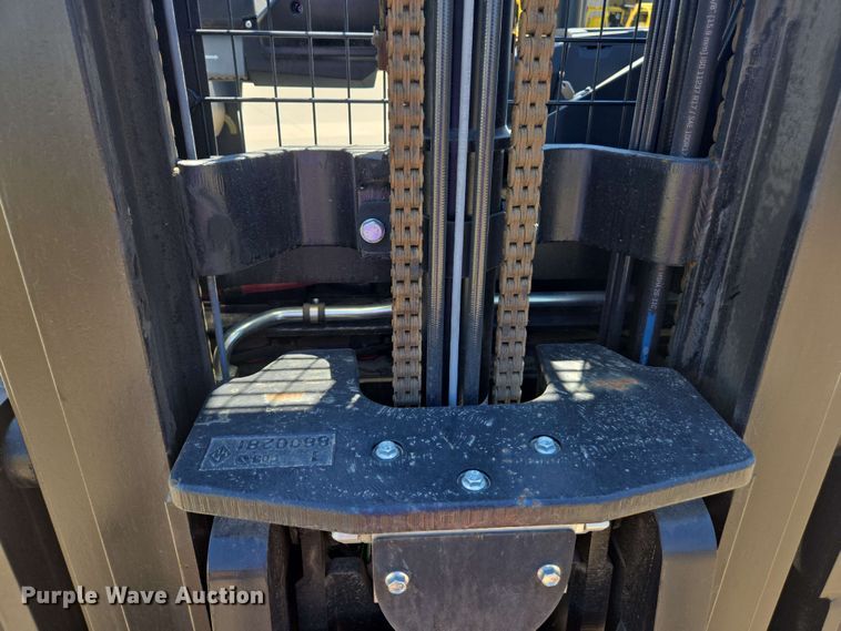 image for item EL6030 2023 Hyster N35ZR3-16.25 reach truck