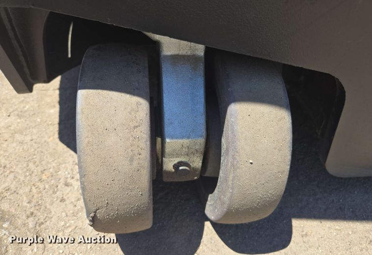 image for item EL6030 2023 Hyster N35ZR3-16.25 reach truck