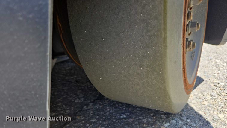 image for item EL6031 2023 Hyster N35ZR3-16.25 reach truck