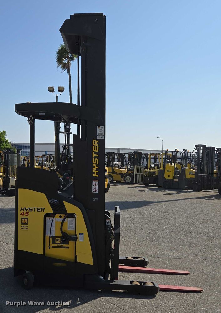 image for item EL6032 2023 Hyster N45ZR3-16.25 reach truck