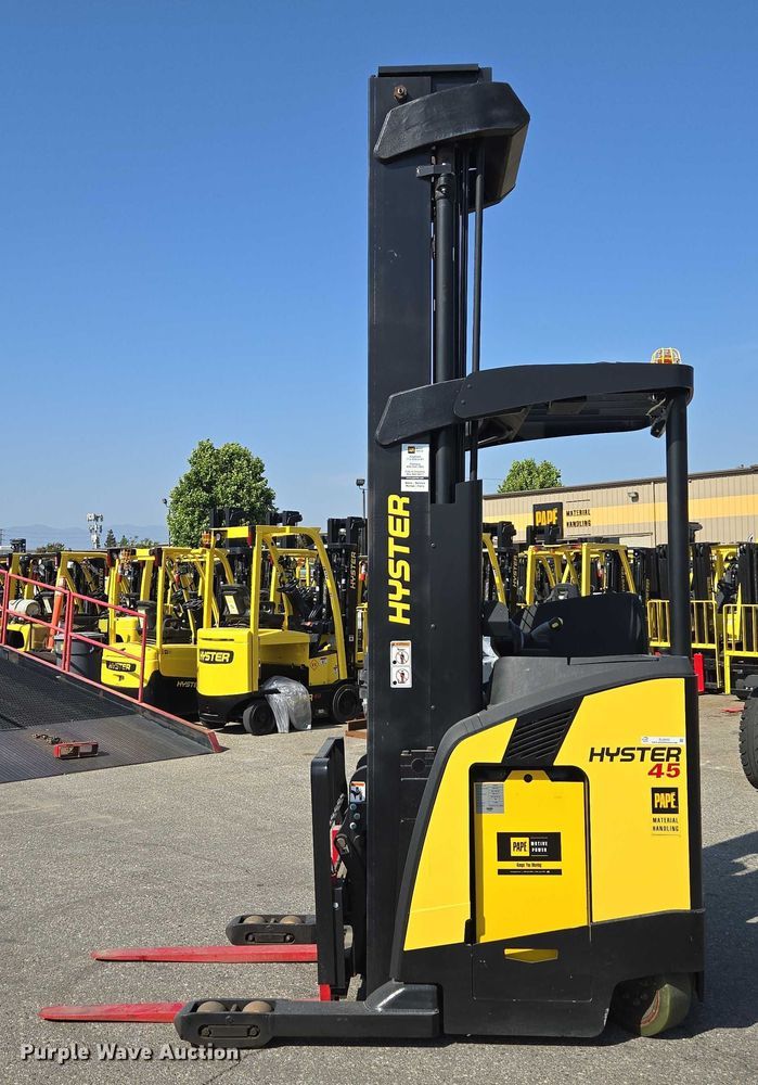 image for item EL6032 2023 Hyster N45ZR3-16.25 reach truck