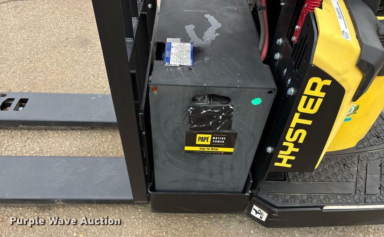 image for item EL6033 2023 Hyster B60ZAC2 pallet jack