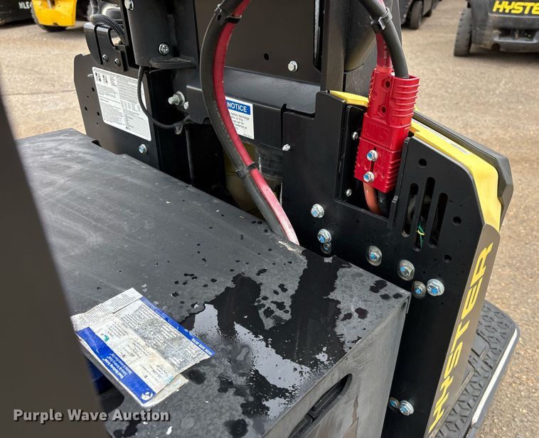 image for item EL6035 2023 Hyster B60ZAC2 pallet jack