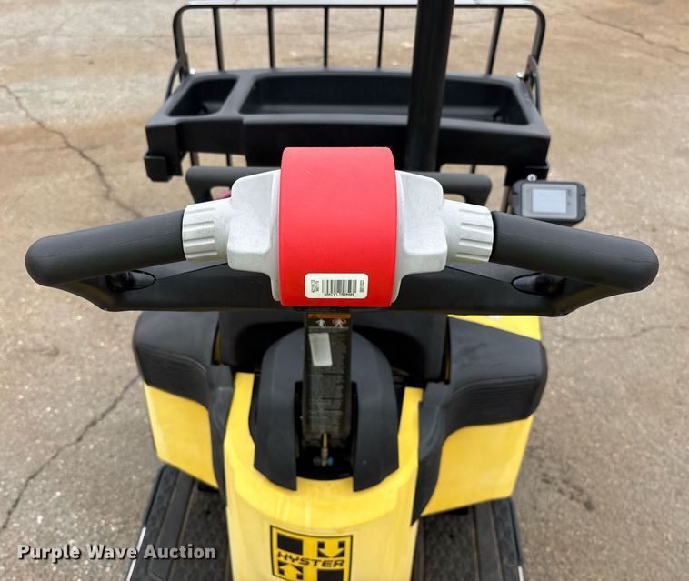 image for item EL6035 2023 Hyster B60ZAC2 pallet jack