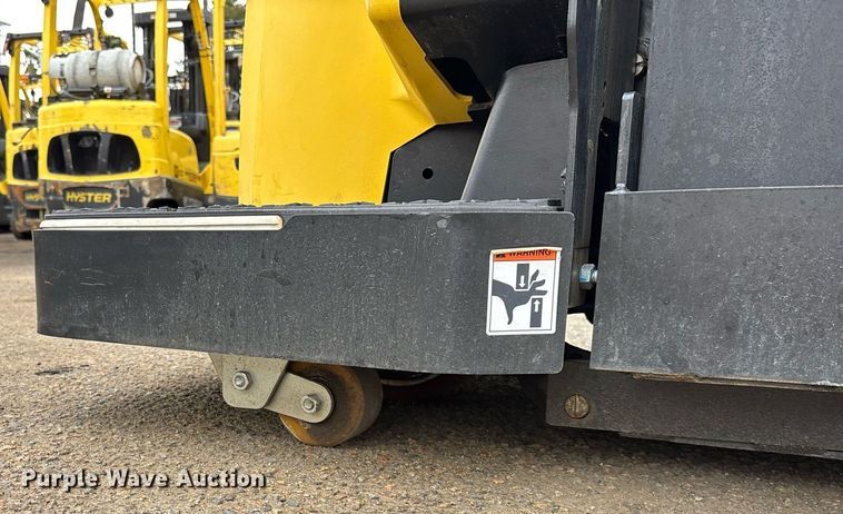 image for item EL6035 2023 Hyster B60ZAC2 pallet jack