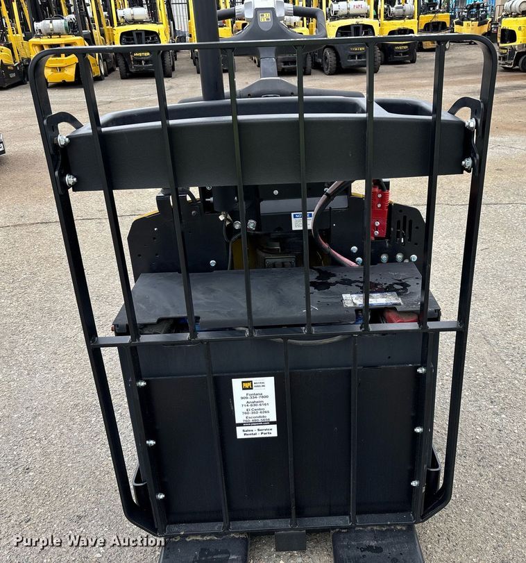 image for item EL6036 2023 Hyster B60ZAC2 pallet jack