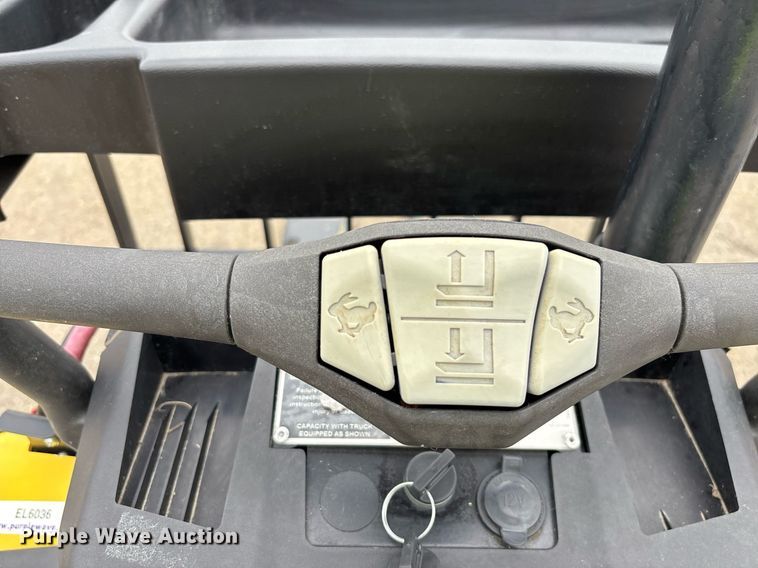 image for item EL6036 2023 Hyster B60ZAC2 pallet jack