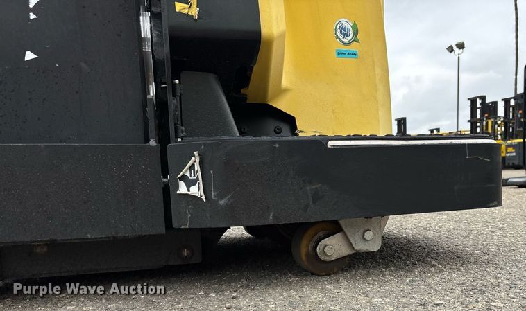 image for item EL6036 2023 Hyster B60ZAC2 pallet jack