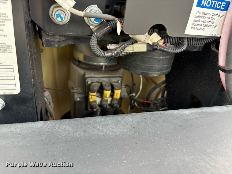 image for item EL6038 2023 Hyster B60ZAC2 pallet jack