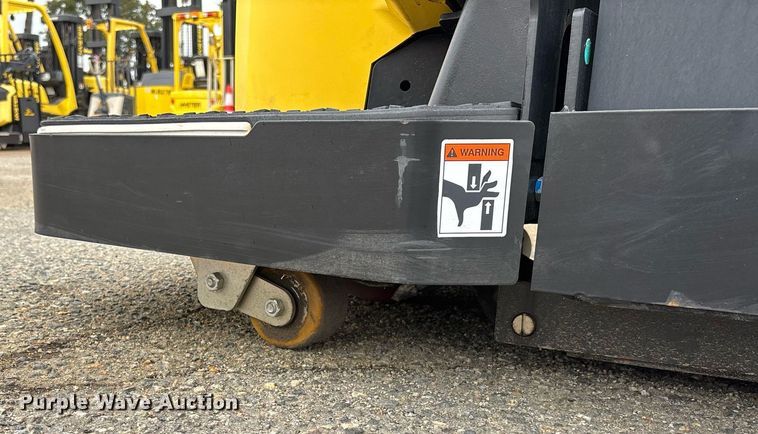 image for item EL6038 2023 Hyster B60ZAC2 pallet jack
