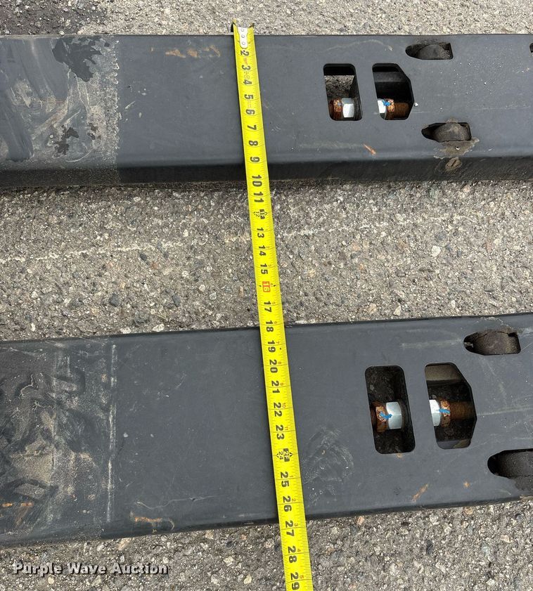 image for item EL6038 2023 Hyster B60ZAC2 pallet jack