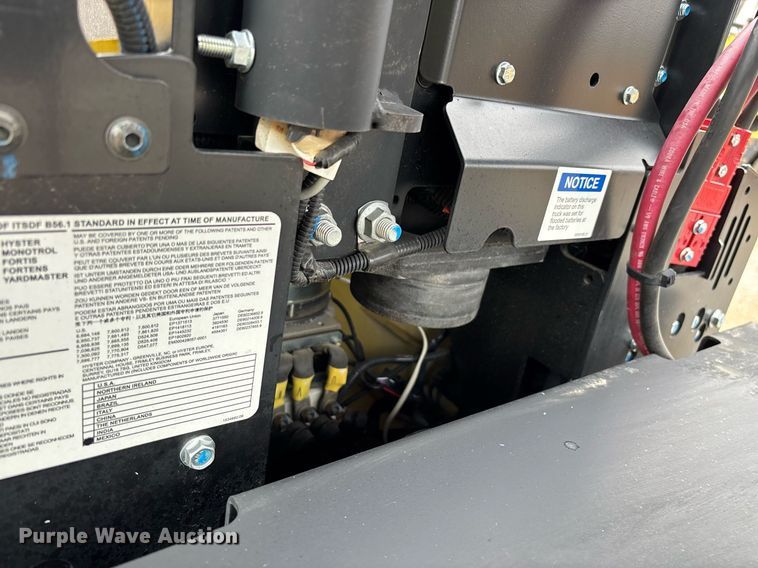 image for item EL6040 2023 Hyster B60ZAC2 pallet jack