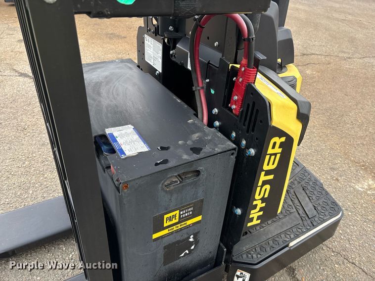 image for item EL6040 2023 Hyster B60ZAC2 pallet jack