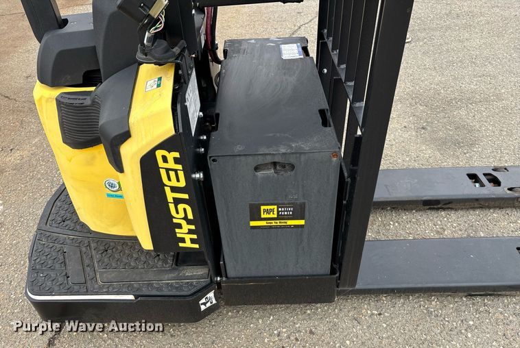 image for item EL6040 2023 Hyster B60ZAC2 pallet jack