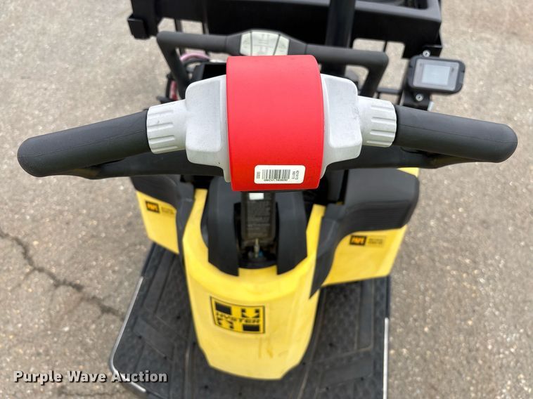 image for item EL6040 2023 Hyster B60ZAC2 pallet jack