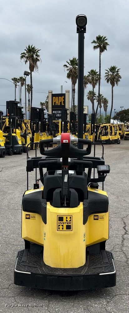 image for item EL6042 2023 Hyster B60ZAC2 pallet jack
