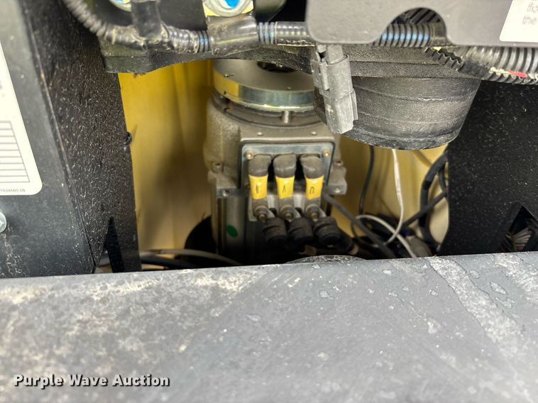 image for item EL6042 2023 Hyster B60ZAC2 pallet jack