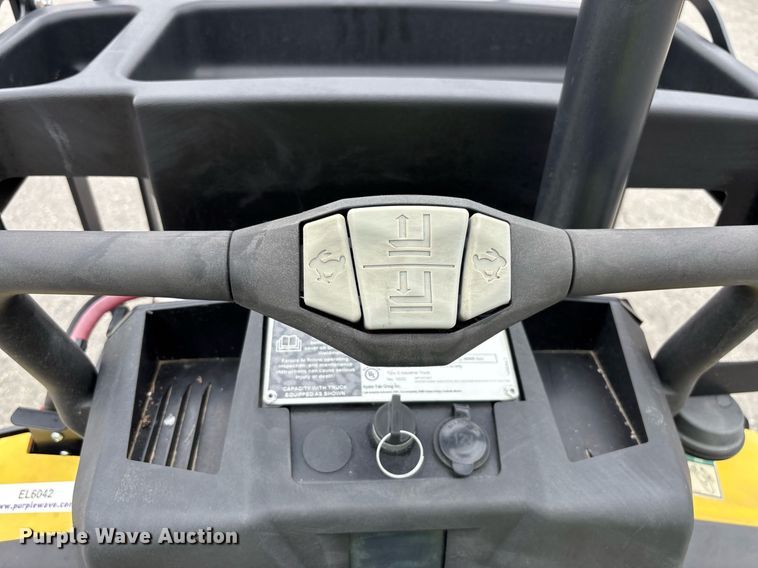 image for item EL6042 2023 Hyster B60ZAC2 pallet jack